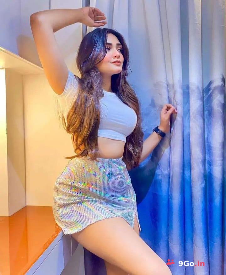 BEST¹⁸+ 9555773836 Call Girls in Panchsheel Park Metro Delhi