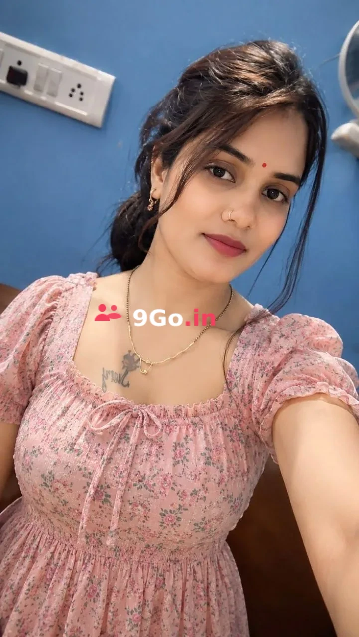 ❣️Call me Priya ☎️ 9113729642❣️ Low price hand to hand payment Vip call girls 💯% genuine safe and secure home and hotel delivery