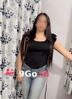 ✅Delhi–Dwarka Sector 19B Call Girls ✿╬99⤏117⤏04003╬✿ Escorts Service